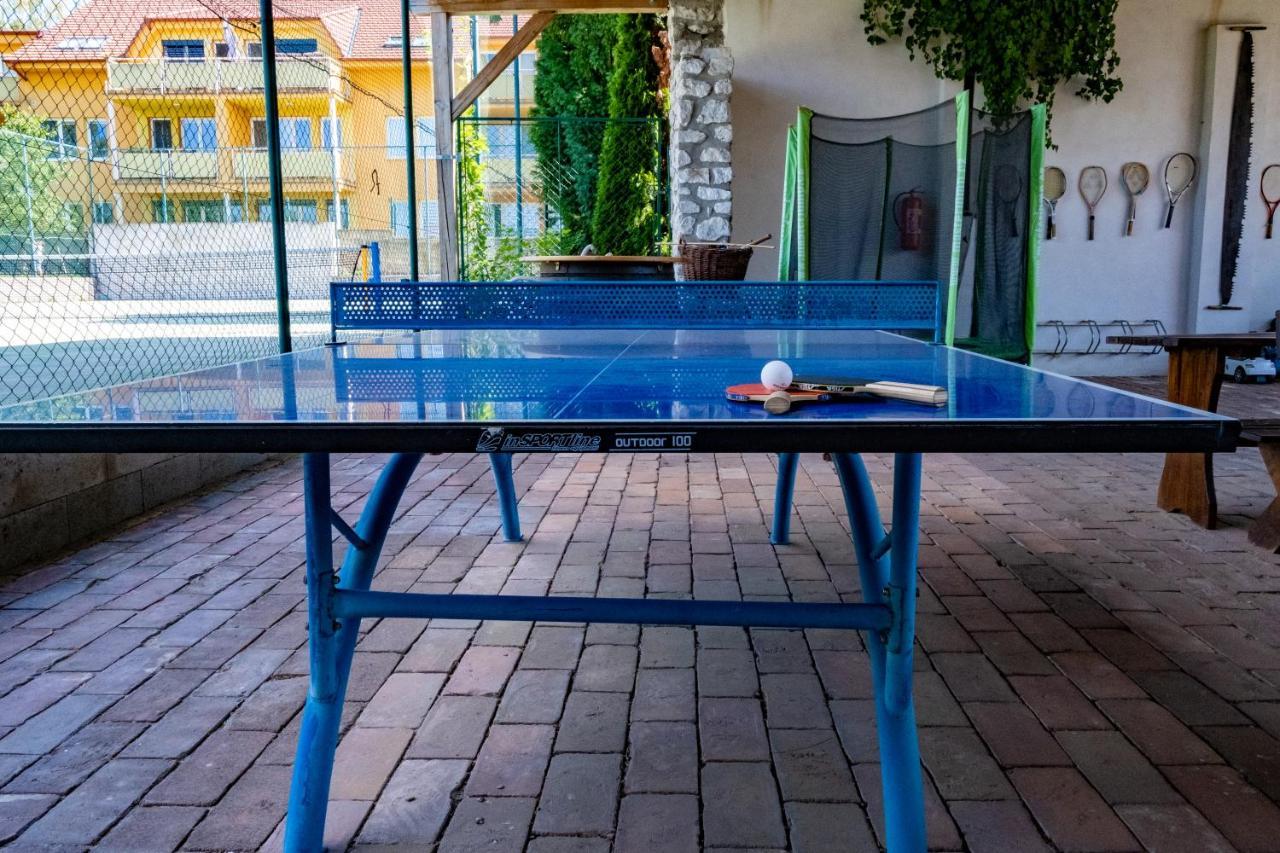 Apartmany Gulliver Микулов Экстерьер фото